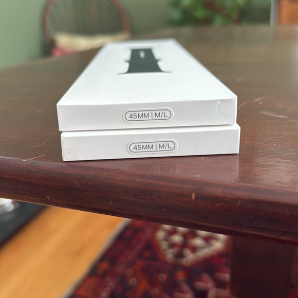 2 APPLE watch bands - Picture 10 of 10